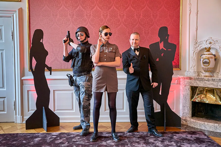 Indendørs teambuilding med agentløsning og missioner. Med Midgaard Event