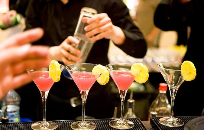 Mobile Cocktail Bar for Corporate Parties with Midgaard Event
