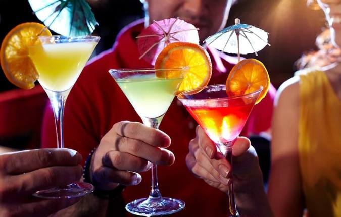 Mobile Cocktail Bar for Corporate Parties with Midgaard Event