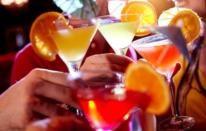 Mobile Cocktail Bar for Corporate Parties with Midgaard Event