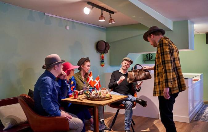 Escape Room in Copenhagen Nyhavn Denmark with MIdgaard Event