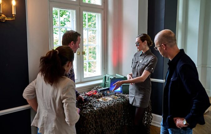 Udendørs teambuilding med team 007. Med Midgaard Event.