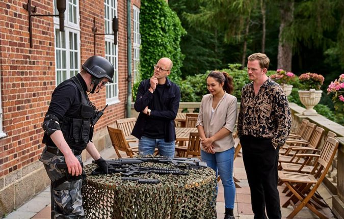 Udendørs teambuilding med team 007. Med Midgaard Event.